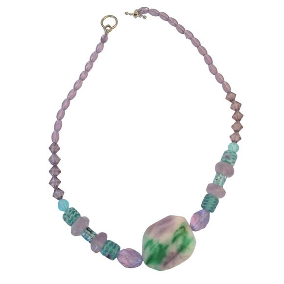Candy Jade Beaded Necklace - Picture 14 of 15
